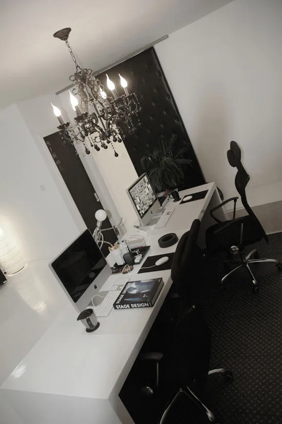 A Showcase of Inspiring Graphic Designer Offices