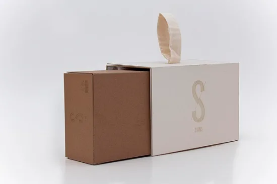 SKINS Shoe Package Design (Concept) Packaging Designs