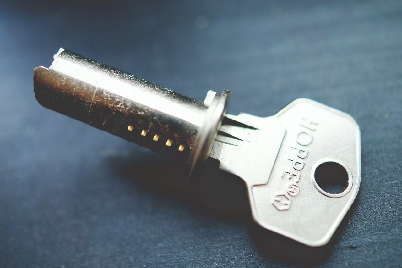 Ways Laser Marking on Metals Help Your Business