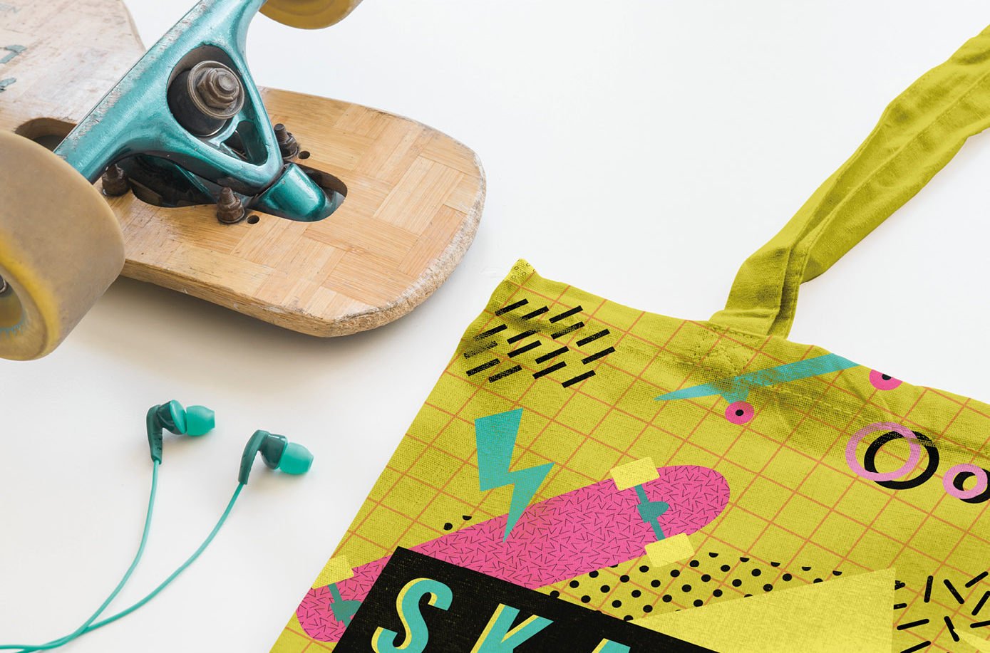 Free Tote Bag PSD Mockup