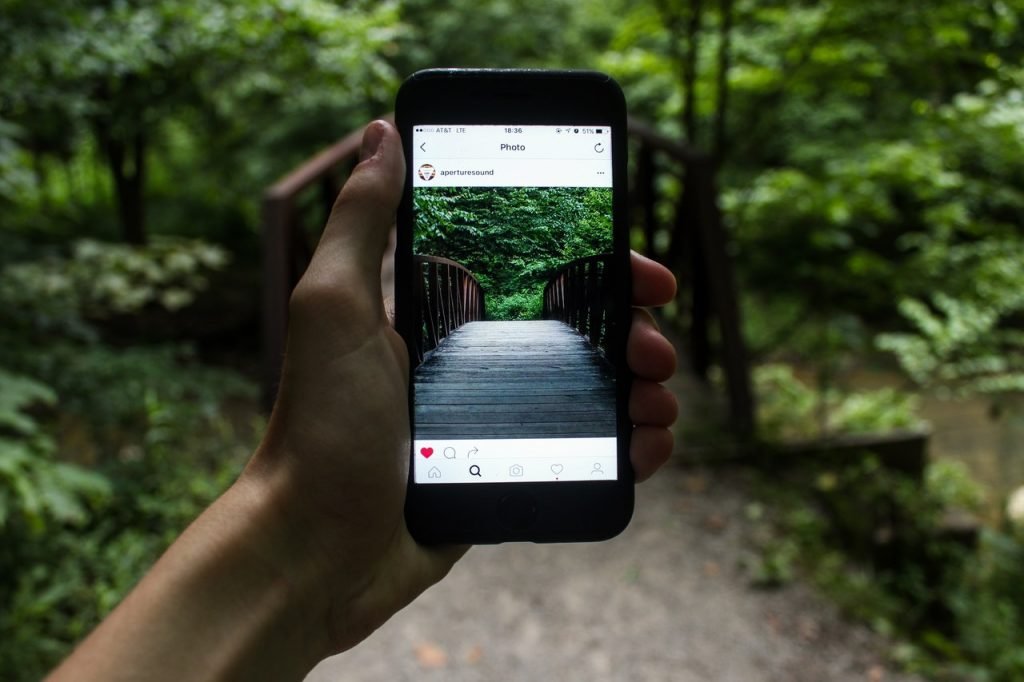 How To Creating a Cohesive Look for Your Instagram Profile