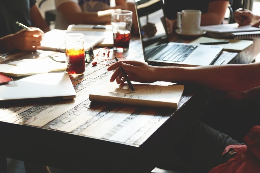 Run More Efficient Board Meetings with This Technology