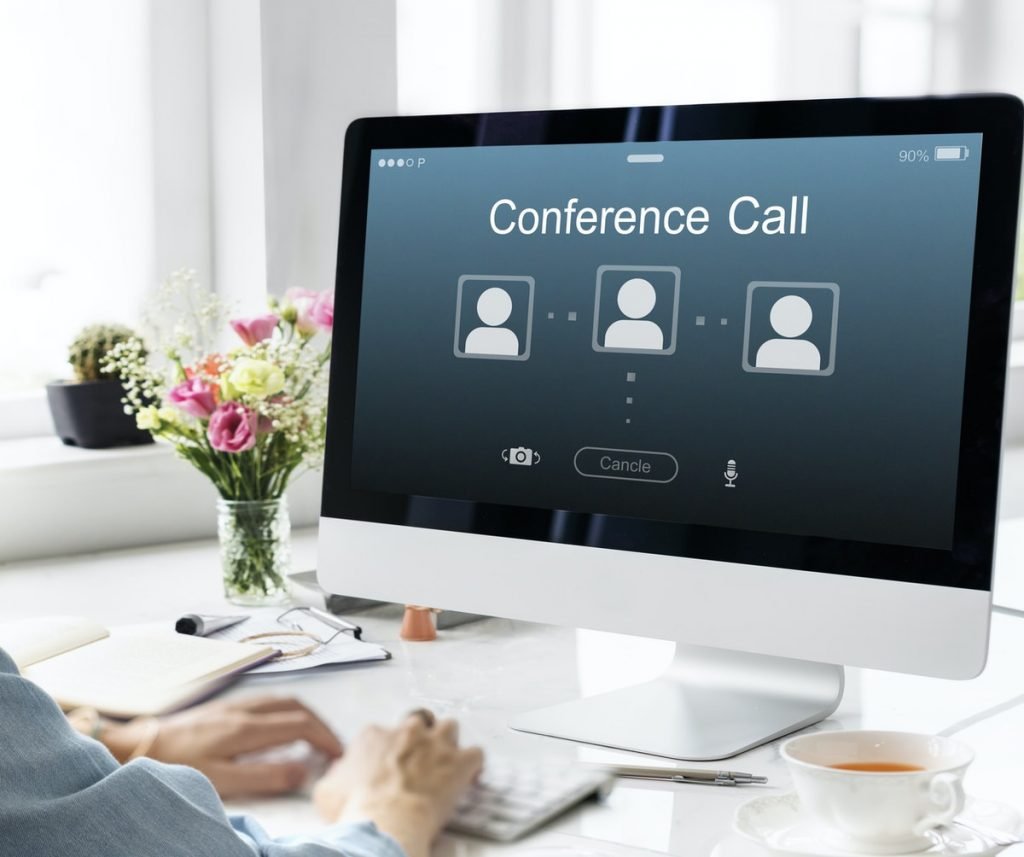 4 Ways Video Conferences Bring Teams Together