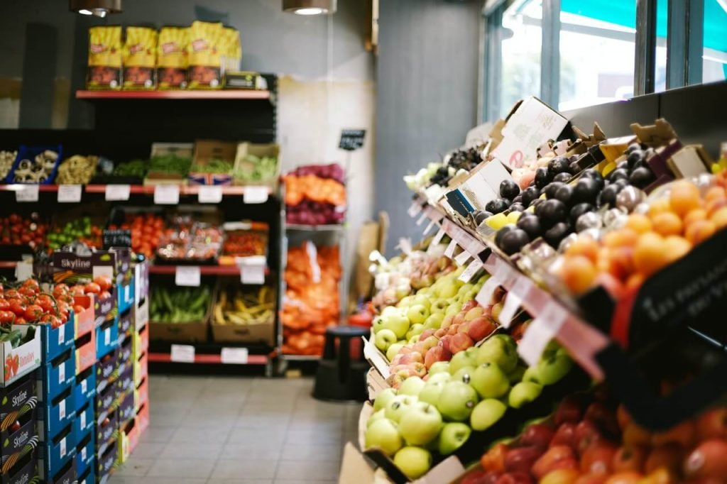 5 Essential Tips For Starting a New Grocery Store