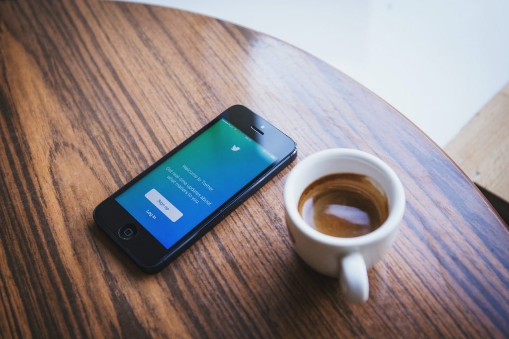 70 Tips and Tricks on Twitter for The Digital Marketer in You