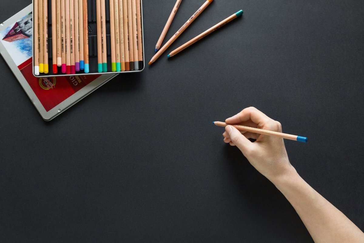 What's in & What's out: Brand Logo Design Trends You Need to Know