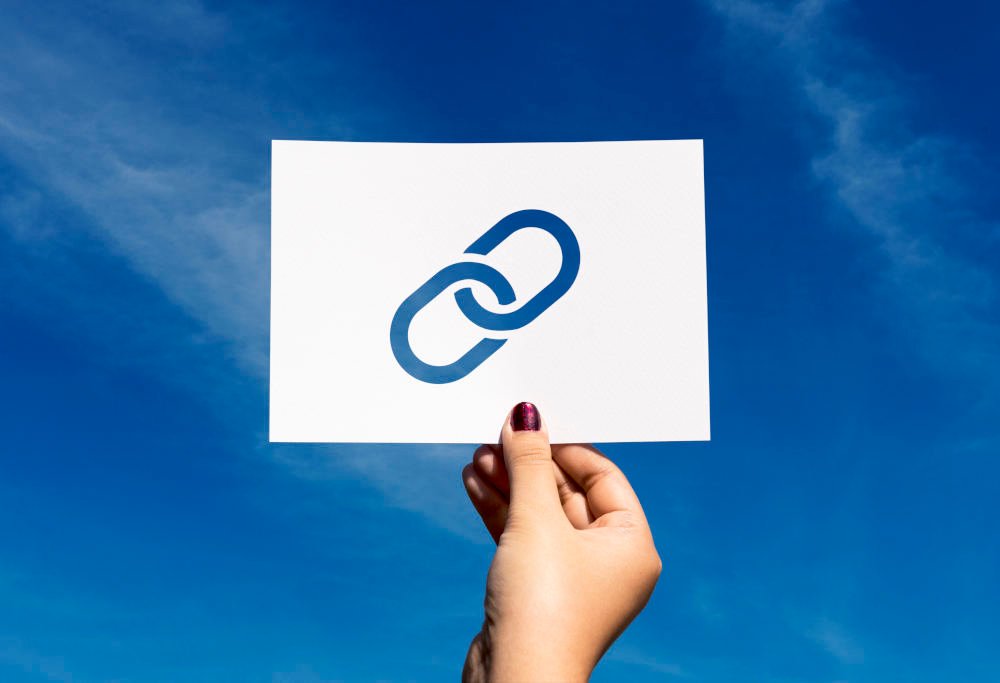 Internal Linking: Why is it Valuable and How Do You Do It Right?