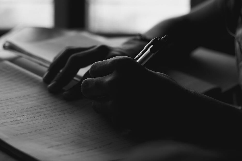 How to Write an Outstanding Essay: Essential Tips from Expert Writers