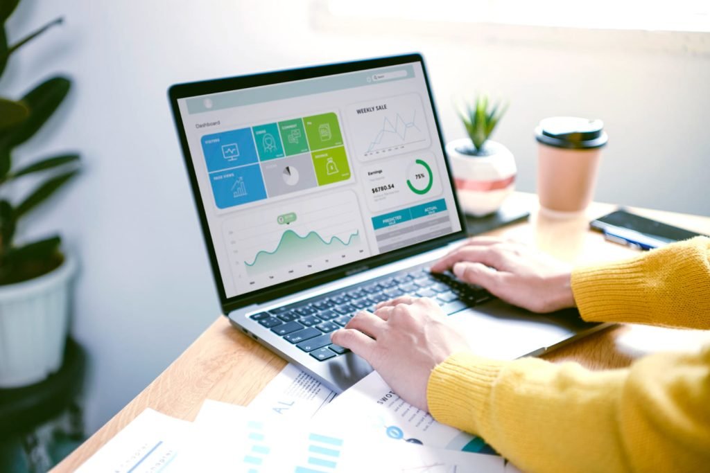 PPC Advertising Trends to Define Your Strategy for 2025