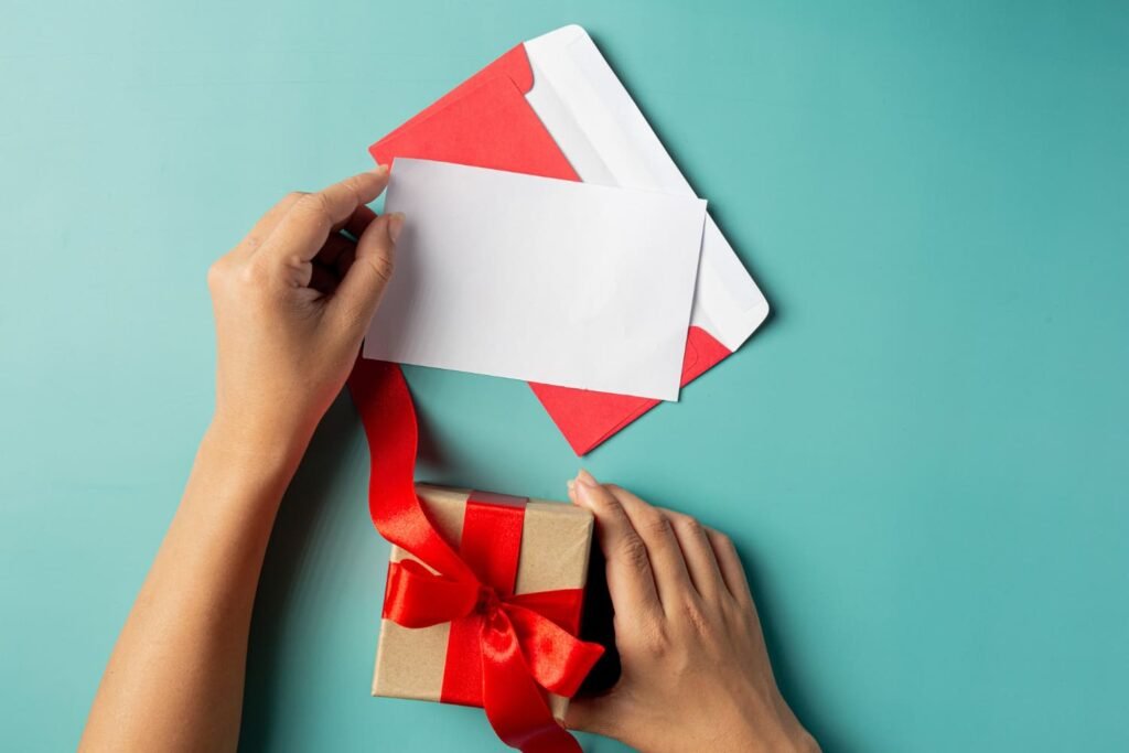 The Psychology Behind Holiday Cards in Business Networking (And Why They Actually Work)